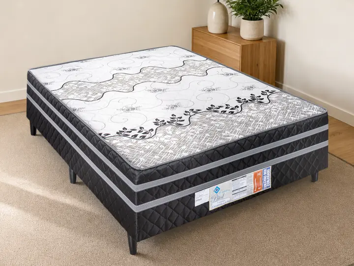 Cama Box Compacto Ortopédico LX casal num quarto (ambiente ilustrativo)
